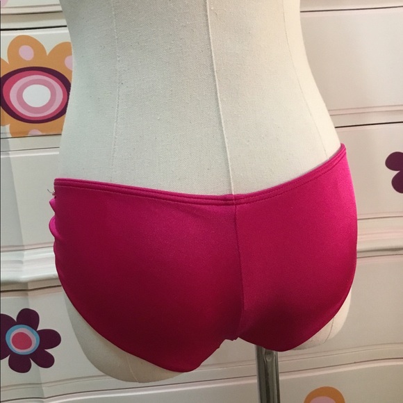 Victoria’s Secret Bombshell Cheeky Bikini Bottoms RARE - Picture 3 of 5